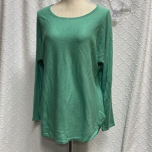 Investments size large Green Long Sleeve Women's Top cozy layers comfy stretch